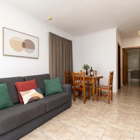 Floritas 33 - One Bed *