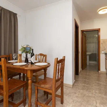 Floritas 33 - One Bed * Playa de las Americas (Tenerife)