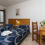 Floritas 33 - One Bed Apartman *