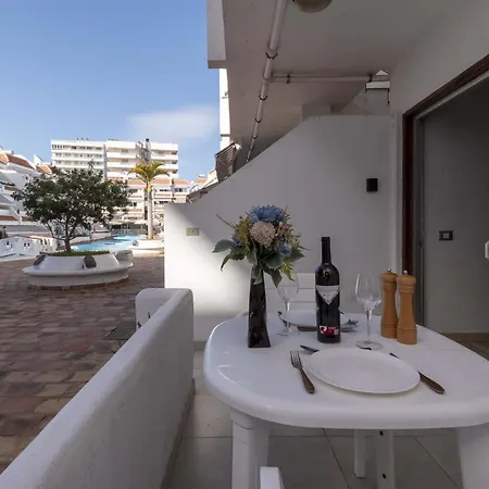 Floritas 33 - One Bed *